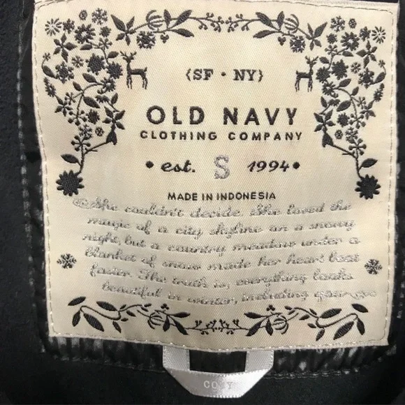 Old Navy Quilted Puffer Vest Knit Mock Turtleneck Shiny Black Size Small - Picture 8 of 10